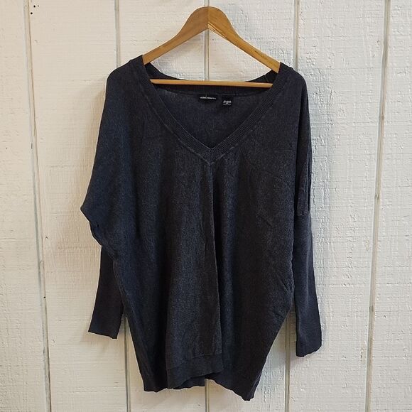 MODA INTERNATIONAL Women's Over-Sized Charcoal Gray VNeck Sweater Fitted Sleeves - Picture 2 of 7